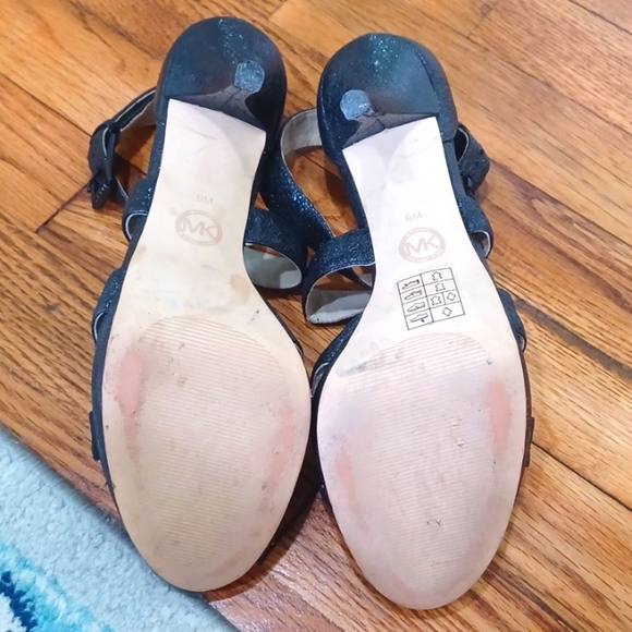 Michael Kors Heels Size 9 - Picture 4 of 4